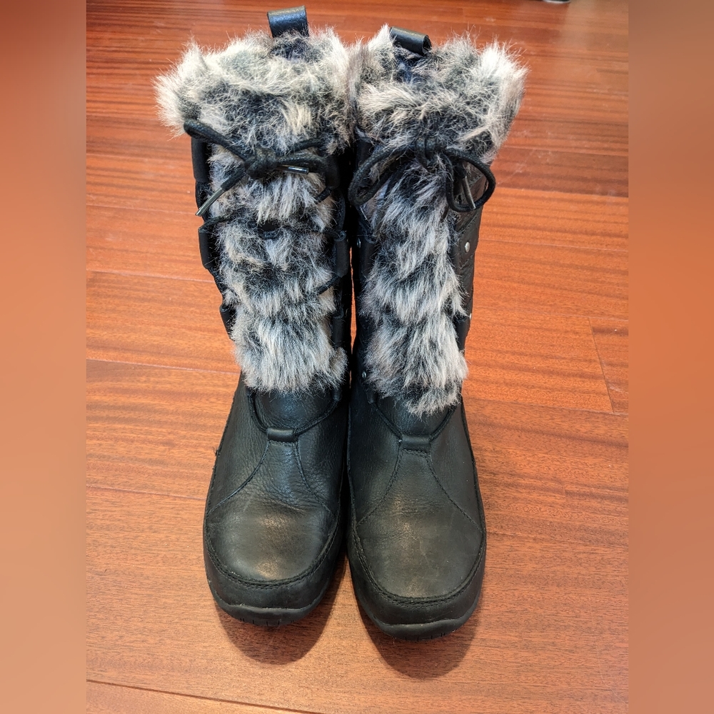 The North Face Primaloft Leather Waterproof Snow Boot